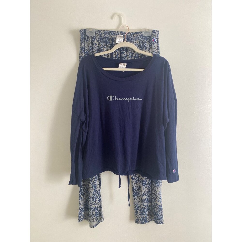 Champion Women’s Navy Top & Blue Animal Print Lounge Pants Set Size L